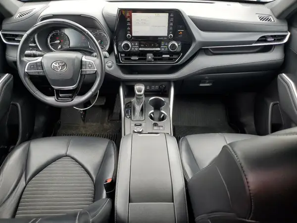 5TDLZRBH4NS181845 2022 TOYOTA HIGHLANDER - Image 8