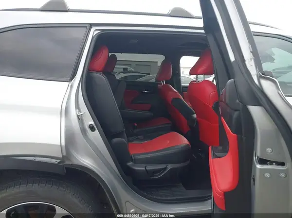 5TDLZRBH4NS186737 2022 TOYOTA HIGHLANDER - Image 8