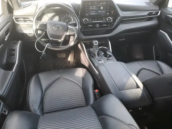 5TDLZRBH6MS061589 2021 TOYOTA HIGHLANDER - Image 8