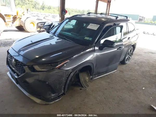 5TDLZRBH6MS082409 2021 TOYOTA HIGHLANDER - Image 2