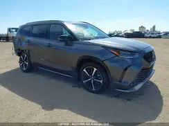 5TDLZRBH6MS120270 2021 TOYOTA HIGHLANDER