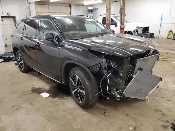2022 TOYOTA HIGHLANDER COPART lot 41658165 auction photo 4