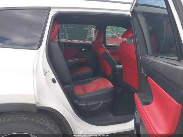 5TDLZRBH7MS074268 2021 TOYOTA HIGHLANDER - Image 8
