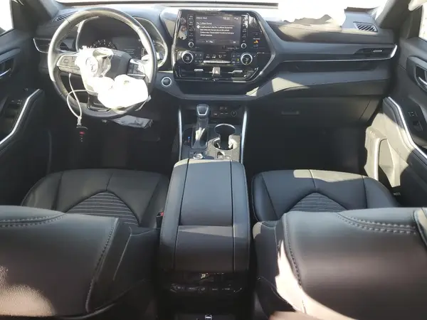 5TDLZRBH7MS088736 2021 TOYOTA HIGHLANDER - Image 8