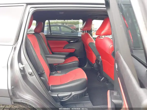 5TDLZRBH7MS104322 2021 TOYOTA HIGHLANDER - Image 8