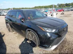 5TDLZRBH7MS118981 2021 TOYOTA HIGHLANDER