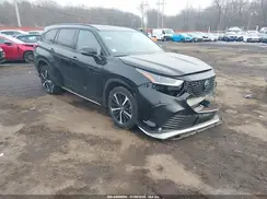 5TDLZRBH7NS222890 2022 TOYOTA HIGHLANDER