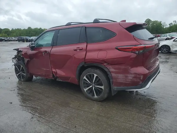 5TDLZRBH7NS246168 2022 TOYOTA HIGHLANDER - Image 2