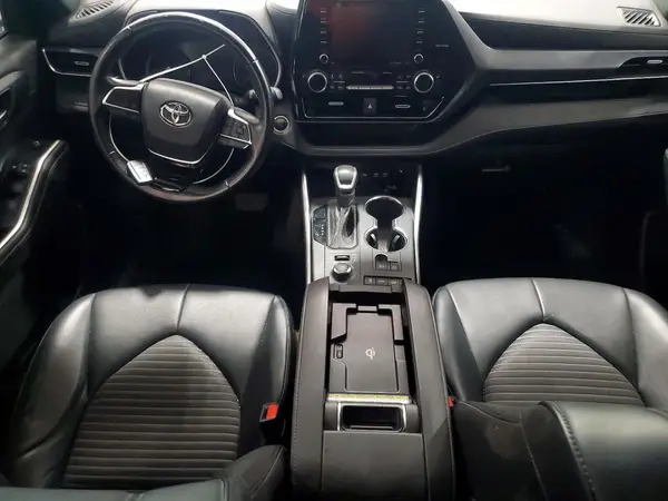 5TDLZRBH8MS109027 2021 TOYOTA HIGHLANDER - Image 8
