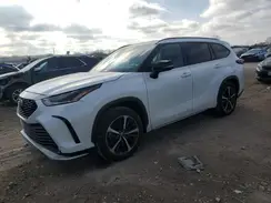 5TDLZRBH8MS114955 2021 TOYOTA HIGHLANDER