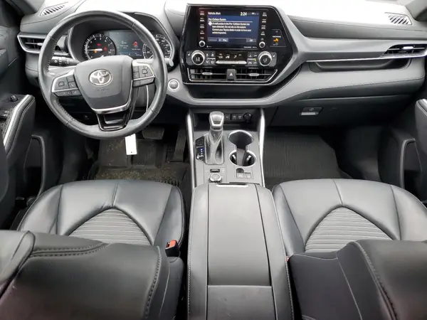 5TDLZRBH8MS146899 2021 TOYOTA HIGHLANDER - Image 8