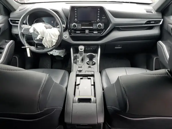 5TDLZRBH9MS150542 2021 TOYOTA HIGHLANDER - Image 8