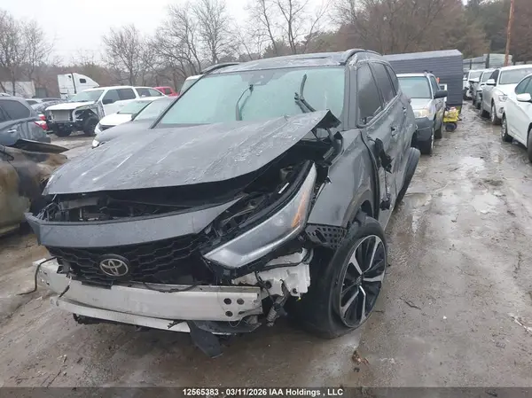 5TDLZRBH9NS164636 2022 TOYOTA HIGHLANDER - Image 2