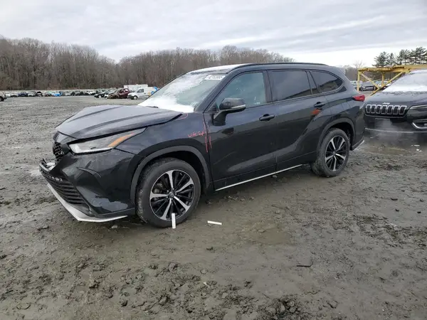 5TDLZRBHXMS153157 2021 TOYOTA HIGHLANDER - Image 1