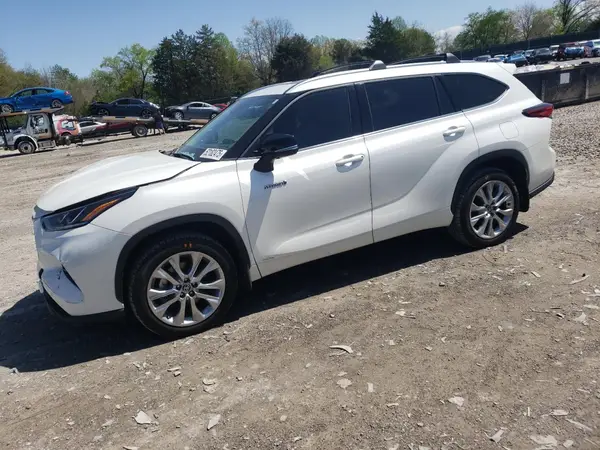 5TDXBRCH0MS530289 2021 TOYOTA HIGHLANDER - Image 1