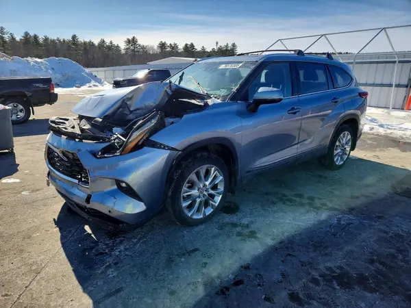 5TDXBRCH0NS096599 2022 TOYOTA HIGHLANDER - Image 1