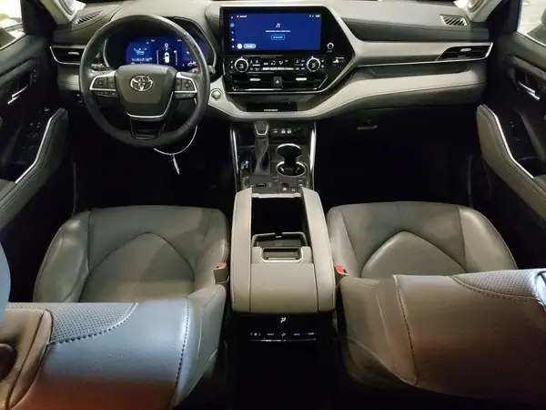 5TDXBRCH0PS109323 2023 TOYOTA HIGHLANDER - Image 8