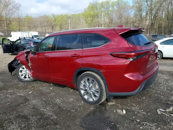 5TDXBRCH1MS531189 2021 TOYOTA HIGHLANDER - Image 2