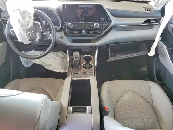 5TDXBRCH1PS123148 2023 TOYOTA HIGHLANDER - Image 8