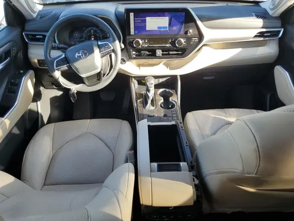 5TDXBRCH1PS597035 2023 TOYOTA HIGHLANDER - Image 8