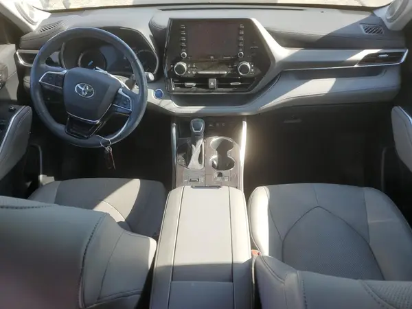 5TDXBRCH2LS004468 2020 TOYOTA HIGHLANDER - Image 8