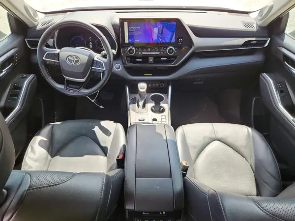 5TDXBRCH2PS124583 2023 TOYOTA HIGHLANDER - Image 8