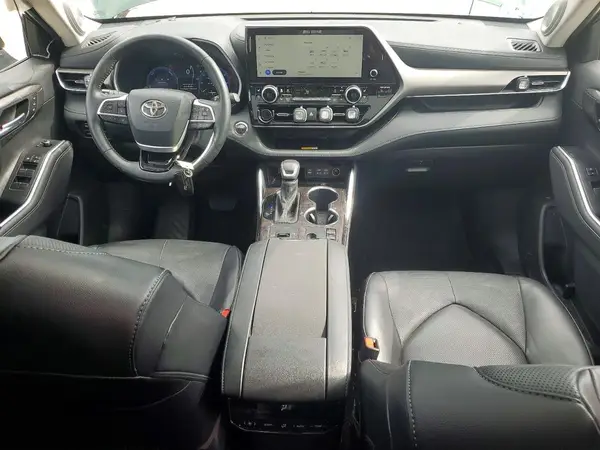 5TDXBRCH2PS577120 2023 TOYOTA HIGHLANDER - Image 8
