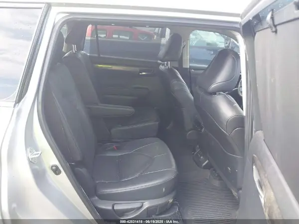 5TDXBRCH2RS603069 2024 TOYOTA HIGHLANDER - Image 8