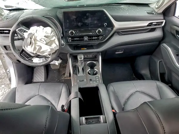 5TDXBRCH2RS605825 2024 TOYOTA HIGHLANDER - Image 8