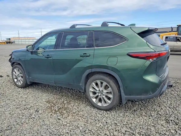 5TDXBRCH2RS635696 2024 TOYOTA HIGHLANDER - Image 2