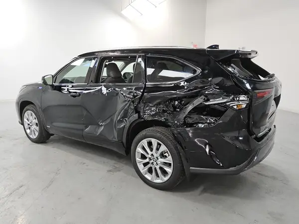 5TDXBRCH2SS658224 2025 TOYOTA HIGHLANDER - Image 2