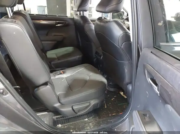 5TDXBRCH2SS676206 2025 TOYOTA HIGHLANDER - Image 8
