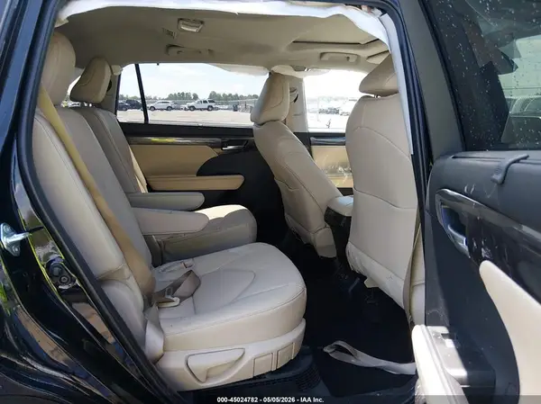 5TDXBRCH2SS683303 2025 TOYOTA HIGHLANDER - Image 8