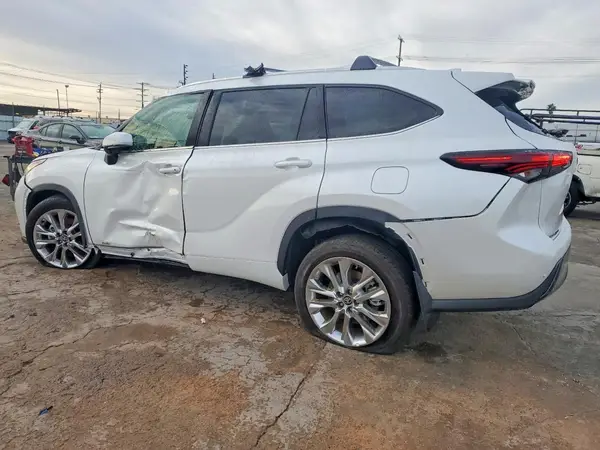 5TDXBRCH2SS685844 2025 TOYOTA HIGHLANDER - Image 2