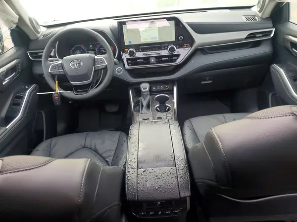 5TDXBRCH2SS685844 2025 TOYOTA HIGHLANDER - Image 8