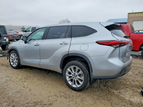 5TDXBRCH3LS006147 2020 TOYOTA HIGHLANDER - Image 2