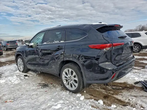 5TDXBRCH3LS010649 2020 TOYOTA HIGHLANDER - Image 2