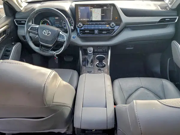 5TDXBRCH3LS010649 2020 TOYOTA HIGHLANDER - Image 8