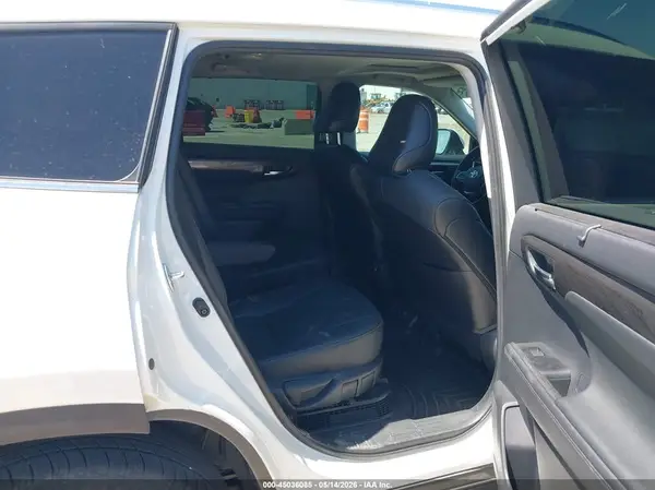 5TDXBRCH3MS527659 2021 TOYOTA HIGHLANDER - Image 8