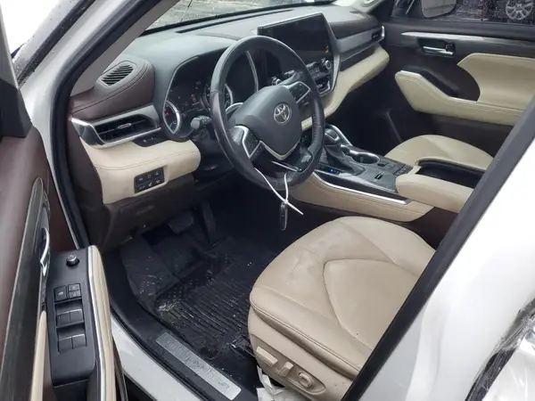 5TDXBRCH3NS540171 2022 TOYOTA HIGHLANDER - Image 8