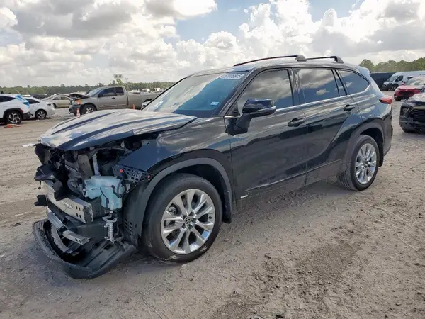 5TDXBRCH3PS576039 2023 TOYOTA HIGHLANDER - Image 1