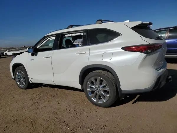 5TDXBRCH4LS009803 2020 TOYOTA HIGHLANDER - Image 2