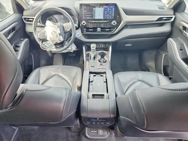 5TDXBRCH4MS016588 2021 TOYOTA HIGHLANDER - Image 8