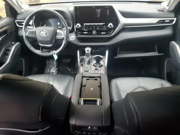 5TDXBRCH4MS031544 2021 TOYOTA HIGHLANDER - Image 8