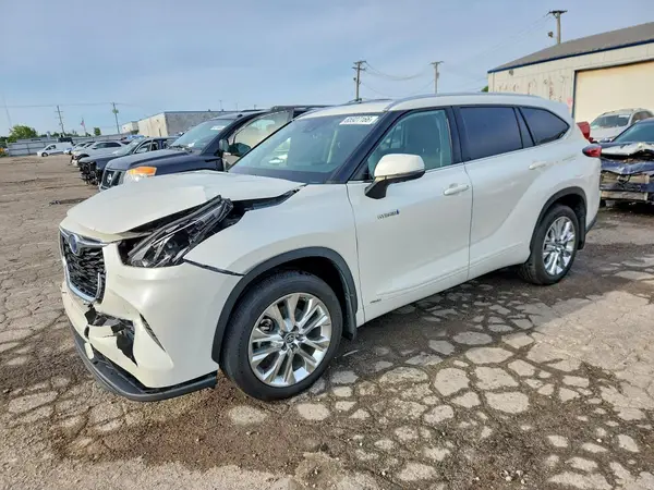 5TDXBRCH4MS521241 2021 TOYOTA HIGHLANDER - Image 1