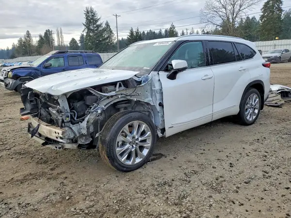 5TDXBRCH4NS545170 2022 TOYOTA HIGHLANDER - Image 1