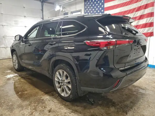 5TDXBRCH5LS008692 2020 TOYOTA HIGHLANDER - Image 2