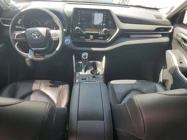 5TDXBRCH5LS011107 2020 TOYOTA HIGHLANDER - Image 8