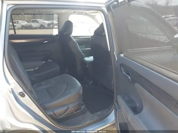 5TDXBRCH5LS012984 2020 TOYOTA HIGHLANDER - Image 8