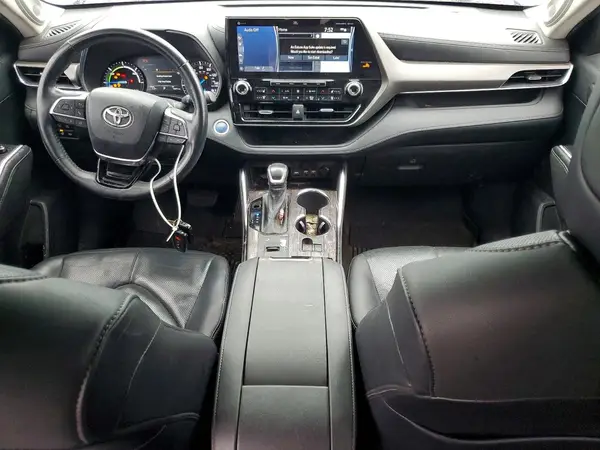 5TDXBRCH5MS022092 2021 TOYOTA HIGHLANDER - Image 8